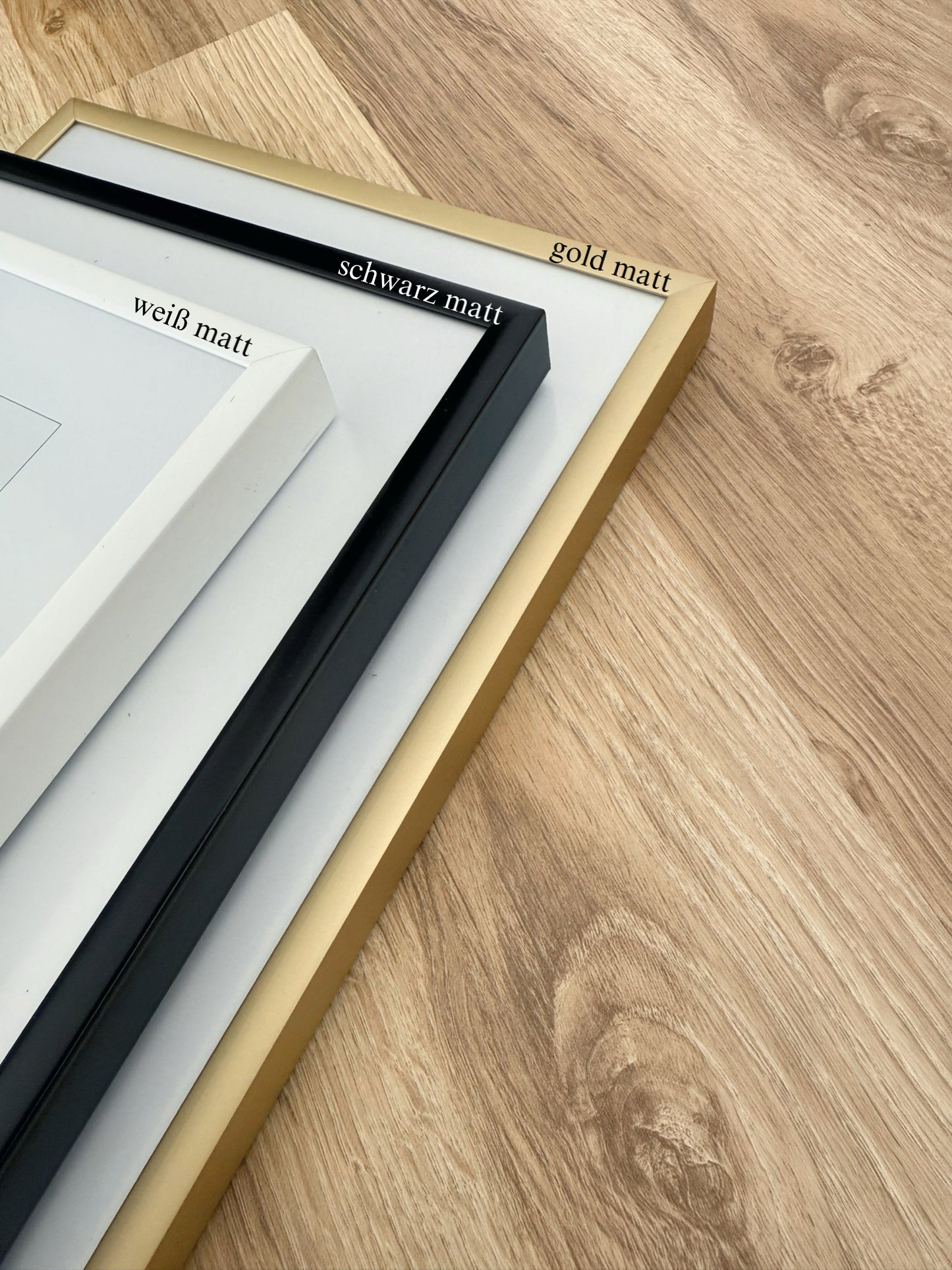 Minimalistisches Pärchenposter schwarz-weiß